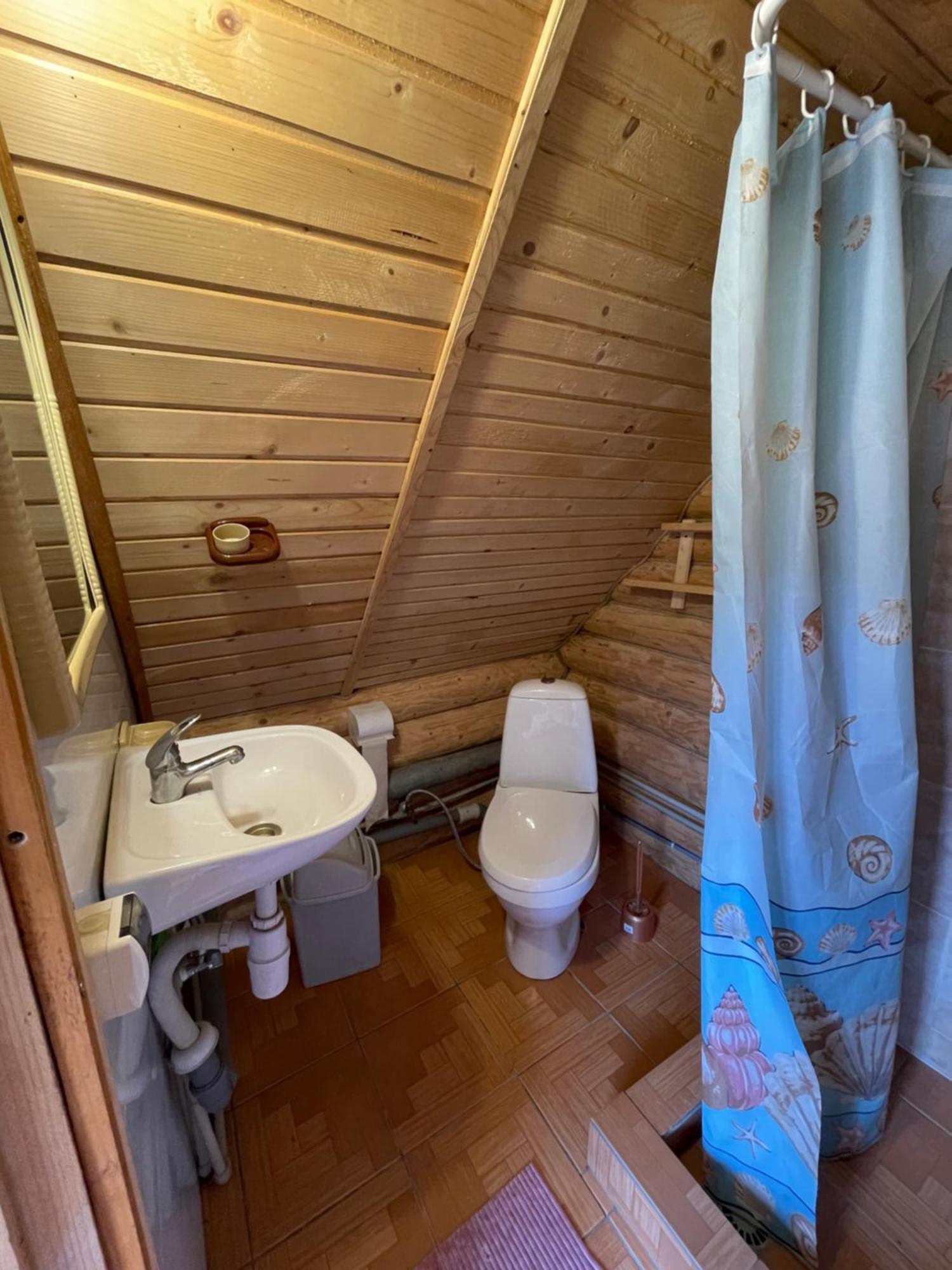 У Олега Hotel Verkhne-Studenyy Ngoại thất bức ảnh